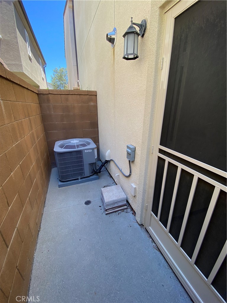 Legao,portola springs - Residential Lease