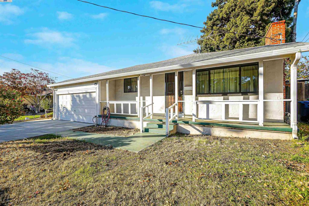 HUNTWOOD - Residential