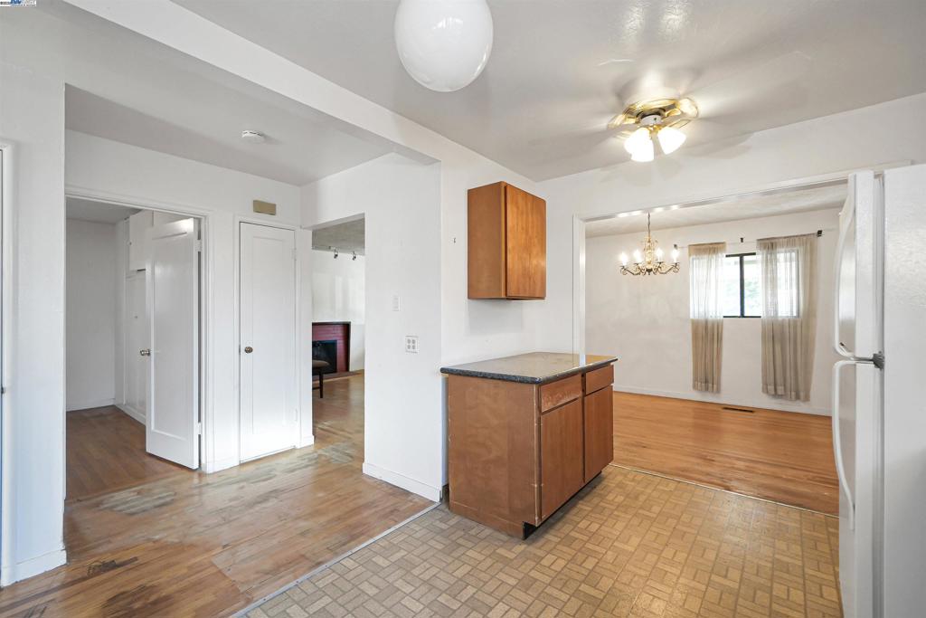 HUNTWOOD - Residential