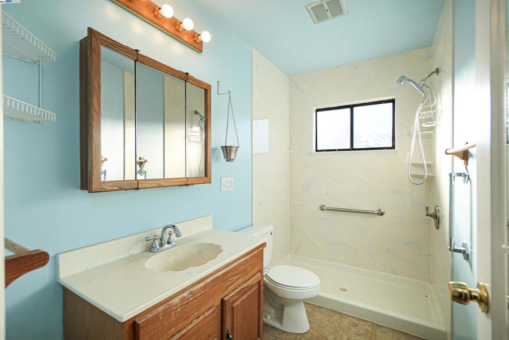 HUNTWOOD - Residential