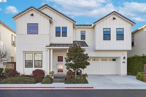 Photo of 39418 N Darner Dr, Newark, CA 94560 (MLS # 41128744)