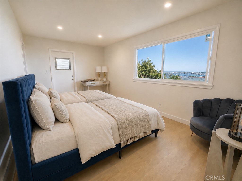 801 Kings, Newport Beach CA 92663 - Photo 8