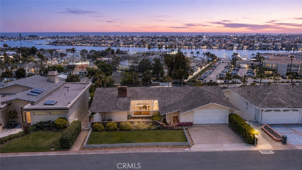 801 Kings, Newport Beach CA 92663 - Photo 1