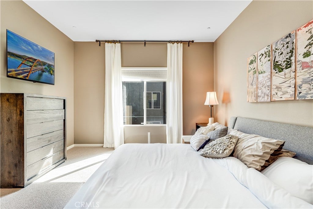 507 Rockefeller, Irvine CA 92612 - Photo 18