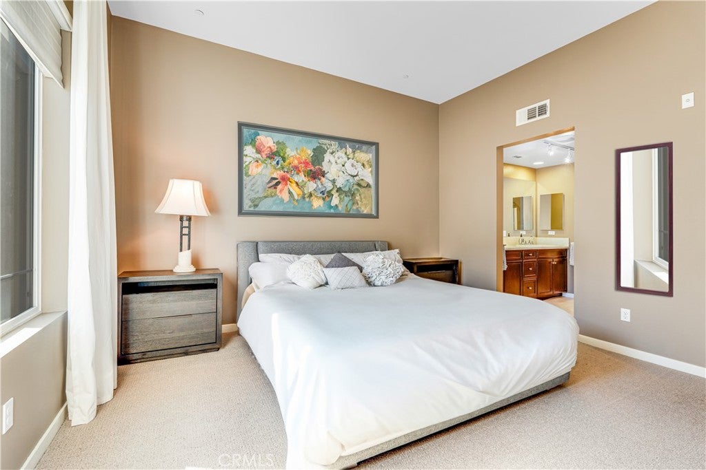 507 Rockefeller, Irvine CA 92612 - Photo 11