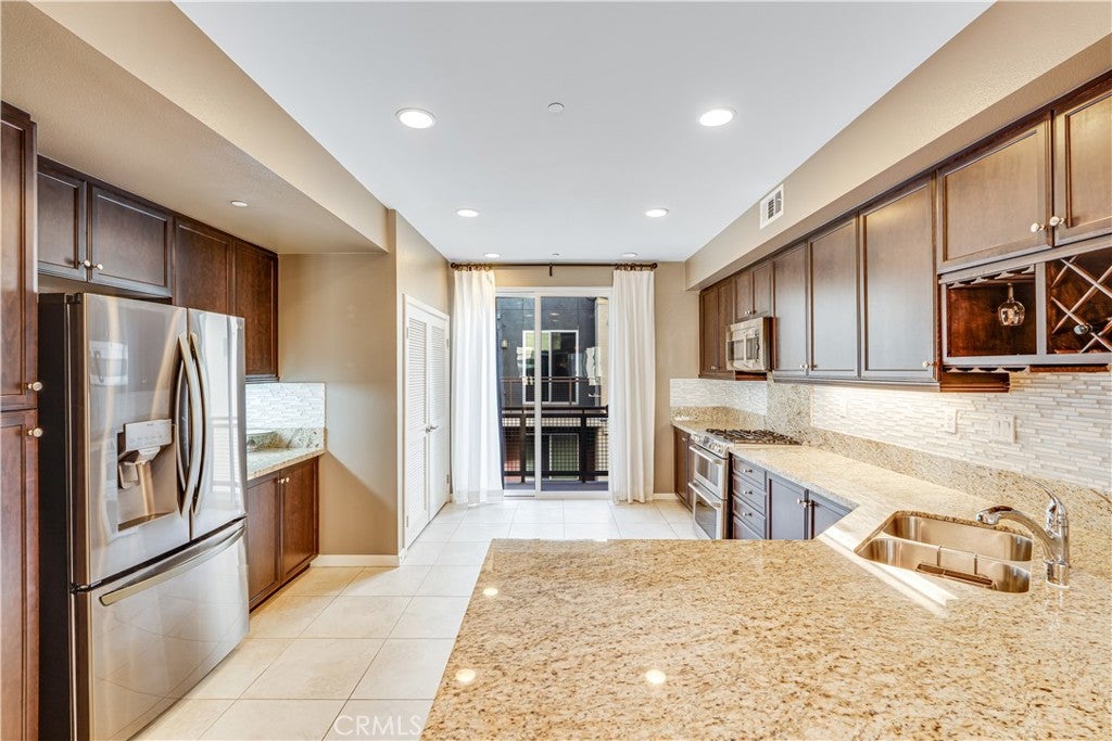 507 Rockefeller