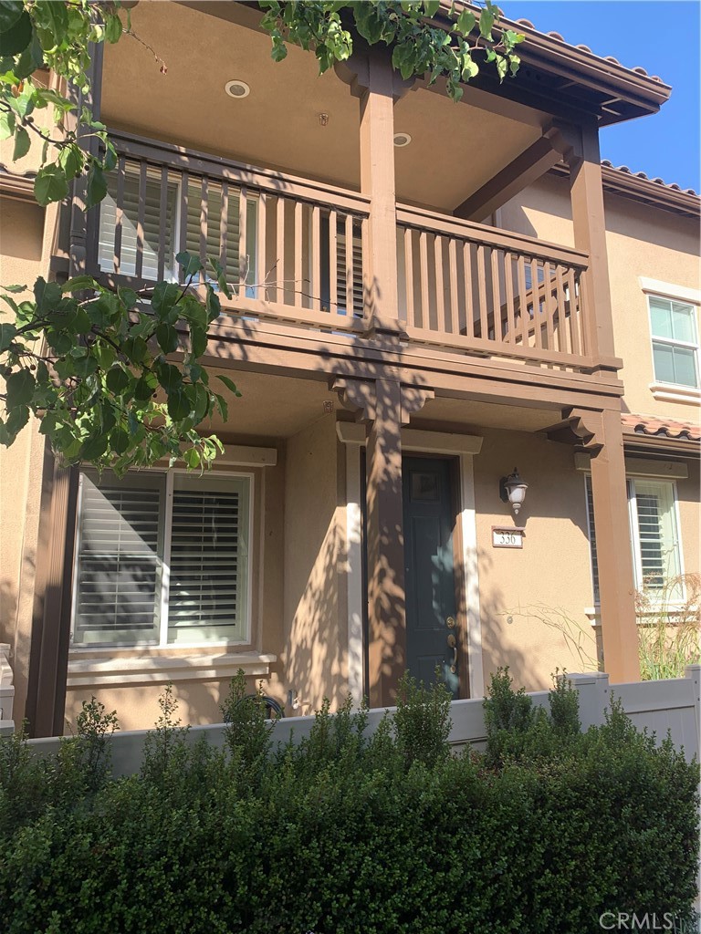 Gorgeous, Like-new two-story condominium in the Riverbend community, this beautiful unit located inside the track gives you very quiet & cozy. First floor has a living room with fire place and wall mount unit for flat screen TV, Kitchen has breakfast bar and beautiful granite counters and stainless steel appliances, The second floor has a large loft area can be used office or second living room, The master bedroom has a large walk-in closet and it's own full bath with double sinks, stall shower and soaking tub & own balcony, HOA provide free internet, direct access 2 cars garage, Associate has a beautiful park, swimming pool and walking paths, List price includes Refrigerator, Washer & Dryer, Rental's insurance required.