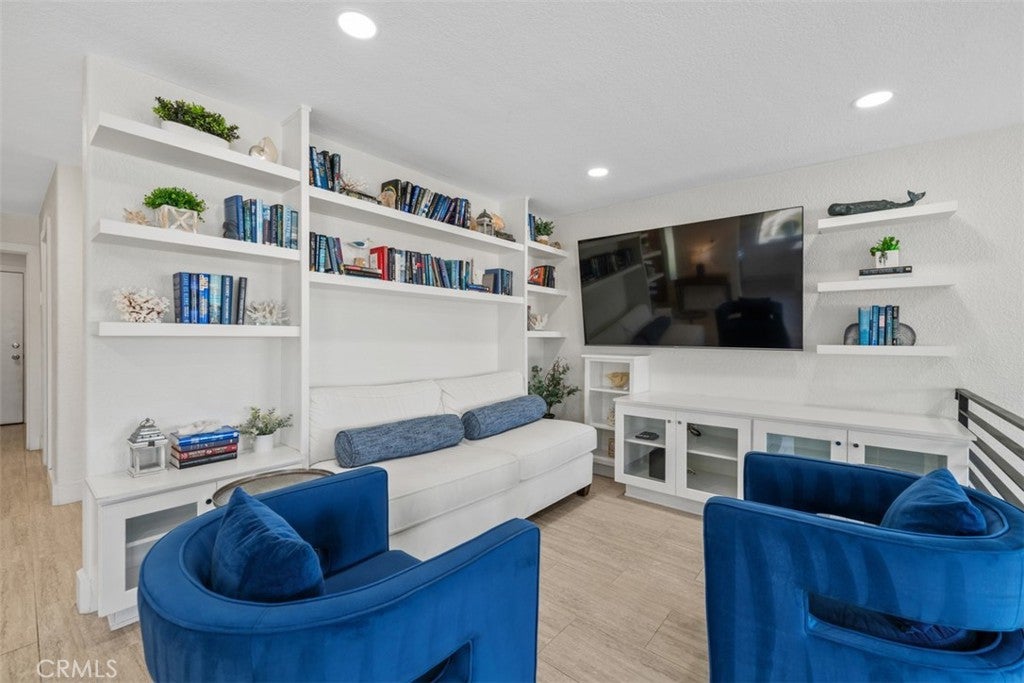 132 Avenida Presidio, San Clemente CA 92672 - Photo 6