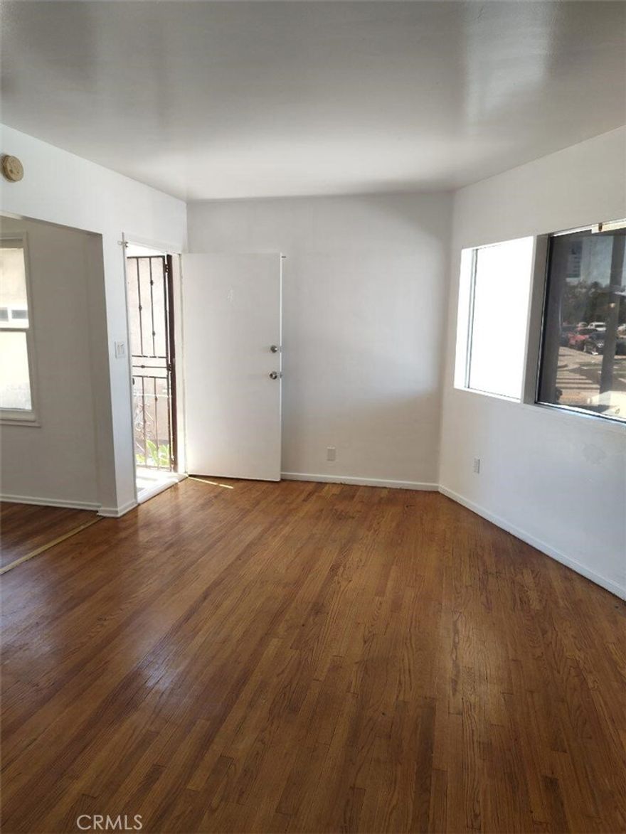 Available immediately. Clean downstairs 1 bedroom, 1 bathroom end unit available for rent. Quite complex, gated courtyard, street parking. Electric, Gas and Water utilities included in rent. Monthly rent is: $1,800.00 and Security deposit is: $1,800.00.