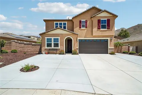 MLS: IV26119152