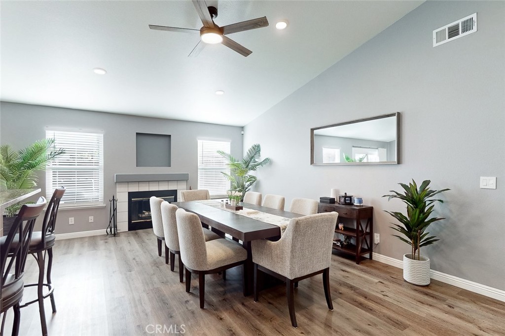 1805 Whispering Oaks Drive