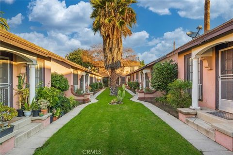 Photo of 417 Riverdale Drive #415A, Glendale, CA 91204 (MLS # GD26018248)