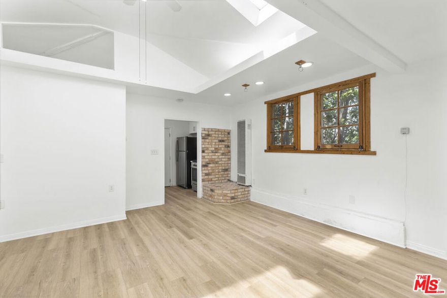 Private and beautifully updated studio in the heart of Culver City. This inviting space features a modern kitchen with stainless steel appliances, custom cabinetry, and wood flooring throughout. Bright and airy with high ceilings and abundant natural light, the studio offers comfort and style in one. Enjoy convenient on-site laundry, a secure garage, and a rooftop deck with sweeping city views. A spacious shared backyard with lush grass and a generous deck makes this home perfect for relaxing or entertaining. Centrally located with easy access to major freeways, commuting anywhere in Los Angeles is a breeze.