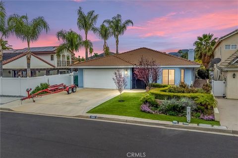 21815 Strawberry Lane Canyon Lake CA 92587