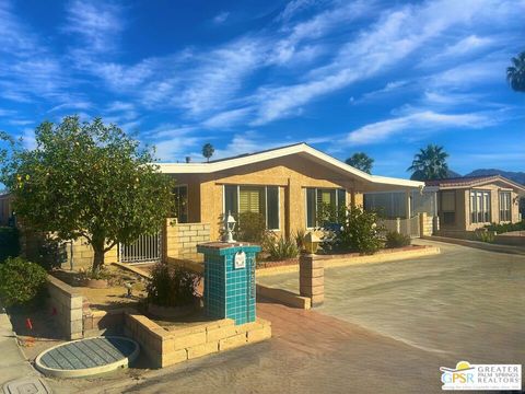 Photo of 74584 E Nevada Circle, Palm Desert, CA 92260 (MLS # 26672117PS)