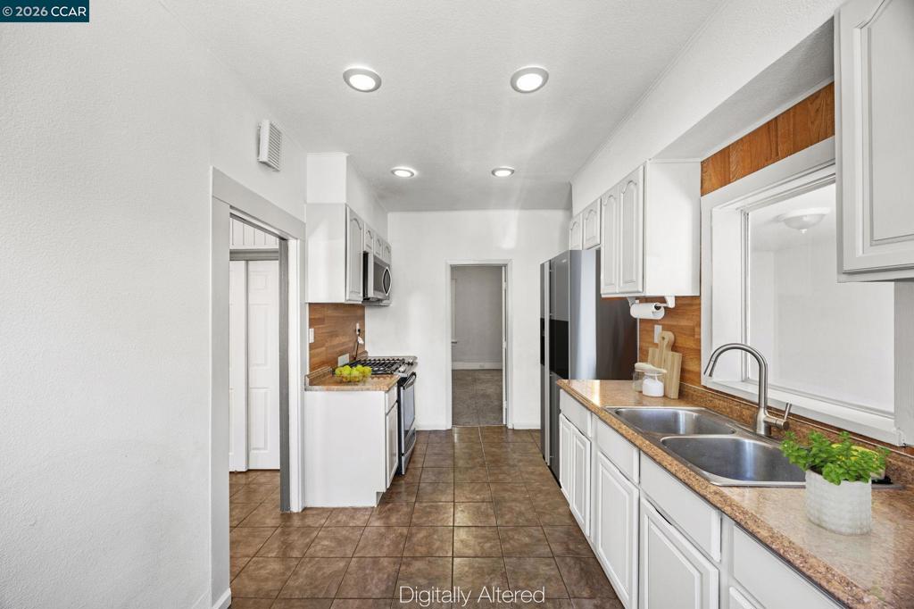 149 W 11Th St