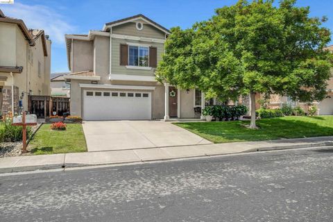 Photo of 2068 Catalpa Way Way, Antioch, CA 94509 (MLS # 41132811)