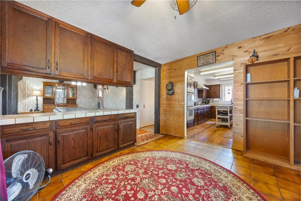 Maricopa, California 93252, United States, 5 Bedrooms Bedrooms, ,2 BathroomsBathrooms,Residential,Active,166110