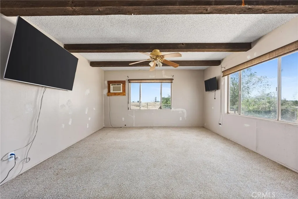 Maricopa, California 93252, United States, 5 Bedrooms Bedrooms, ,2 BathroomsBathrooms,Residential,Active,166110