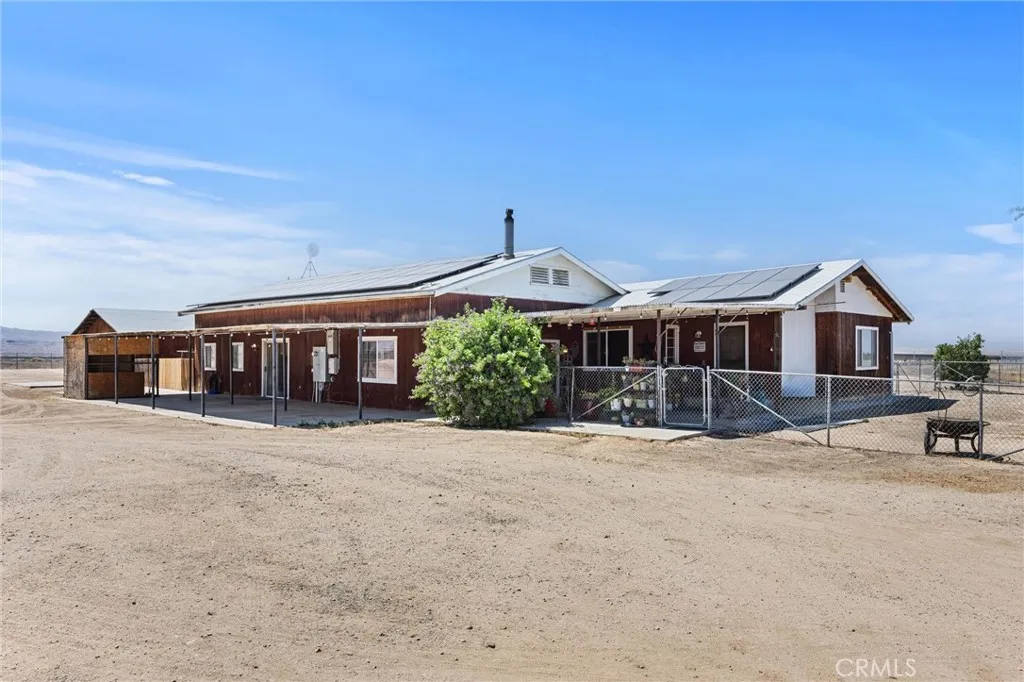 Maricopa, California 93252, United States, 5 Bedrooms Bedrooms, ,2 BathroomsBathrooms,Residential,Active,166110