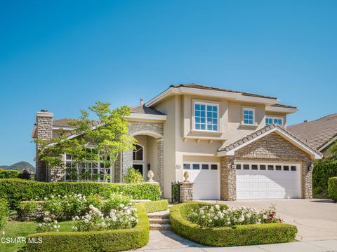 Photo of 1624 Bushgrove Court, Lake Sherwood, CA 91361 (MLS # 226000593)