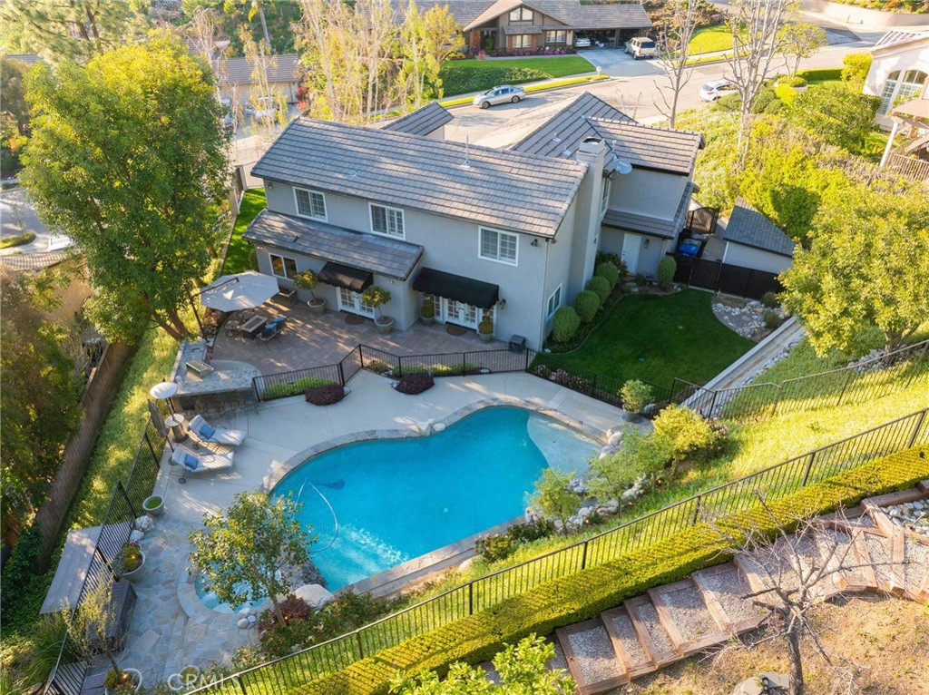 728 Beaverbrook Lane