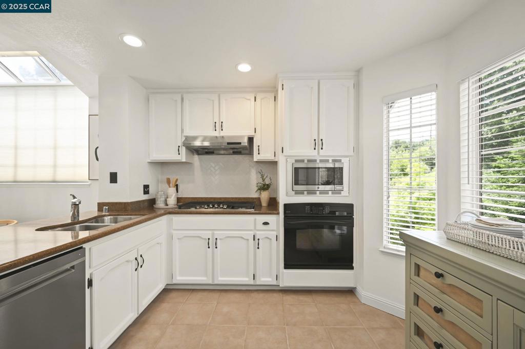 CA CHATEAU - Residential