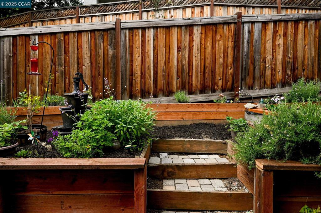 CA CHATEAU - Residential