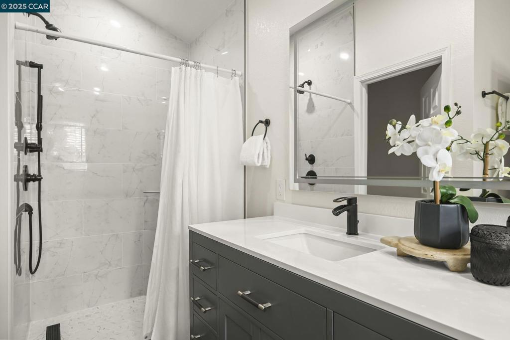 CA CHATEAU - Residential