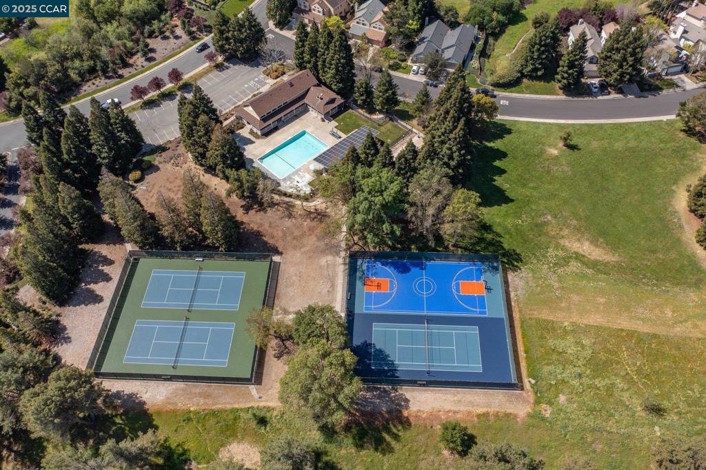 CA CHATEAU - Residential