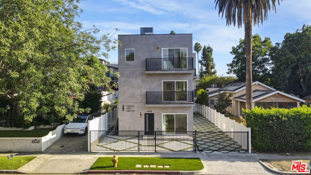 Welcome to 10828 Hesby Street, a Brand New Construction modern and luxurious townhome, located in the heart of North Hollywood, just minutes from Toluca Lake and Studio City and walkable distance to the vibrant NoHo Arts District. This luxurious 4-bedroom, 4.5 bath offers privacy, elegance, a sophisticated nice kitchen, island with beautiful quartz countertops, custom cabinets, central AC/Heat, recessed lights with tons of natural light, thoughtfully designed with open floor plans, in-unit WASHER AND DRYER, parking spaces, PET FRIENDLY, premium stainless steel appliances, and large windows that flood the interiors with natural light. Surrounded by trendy coffees shops, gym, shops, restaurants, and entertainment-close to Universal Studios, and trendy spots like Erewhon, Equinox, and much more, 10828 Hesby Street is a highly walkable, safe neighborhood, with peaceful, quite residential street vibes, surrounded by brand new construction apartments. Base rent is $5,500 one month free incentive reduces the price to the advertised lease price $4,999.