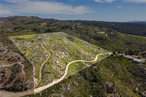 Photo of 0 Webber Way, Hemet, CA 92545 (MLS # IV26052313)