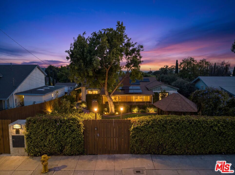 10405 Hillhaven Avenue, Los Angeles CA 91042