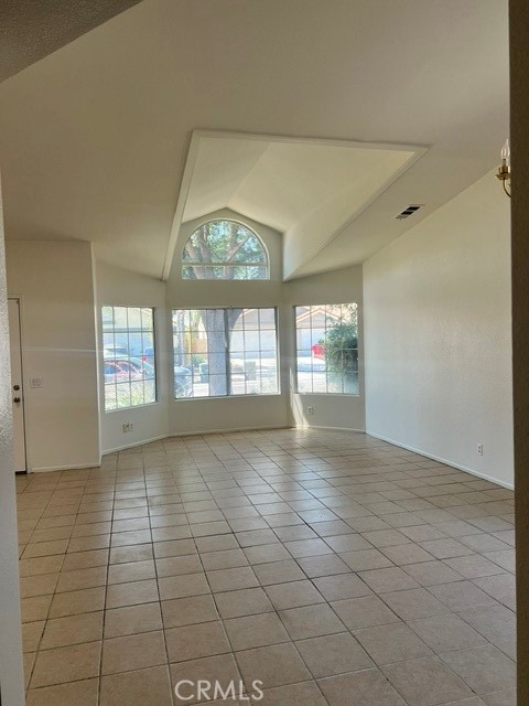 2099 Rosemary Court - Photo 2