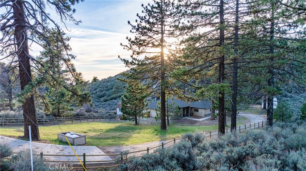 Photo of 26820 Stirrup Way, Tehachapi, CA 93561 (MLS # PI26065823)