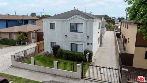 Photo of 1570 W 207th Street #4, Torrance, CA 90501 (MLS # 26829629)