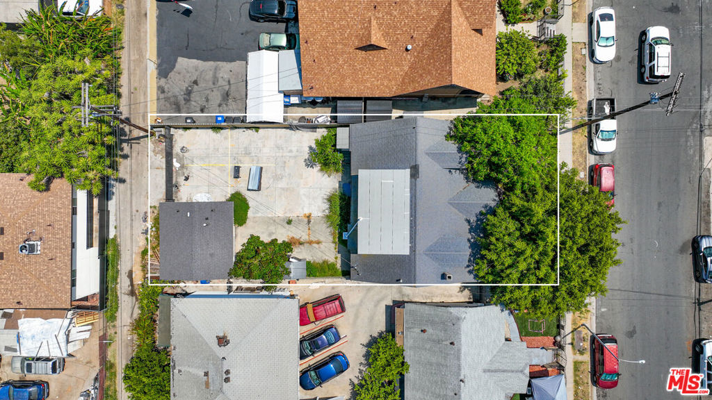 1477 W 29th Street