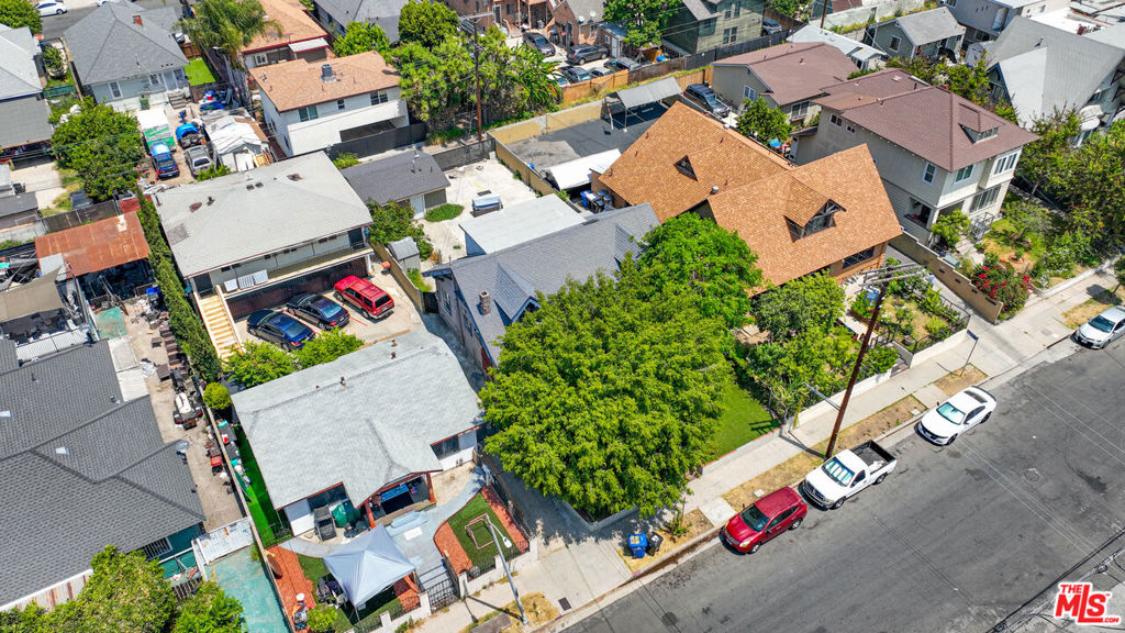 1477 W 29th Street