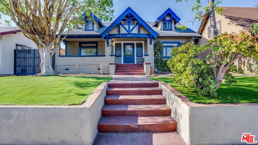 1477 W 29th Street