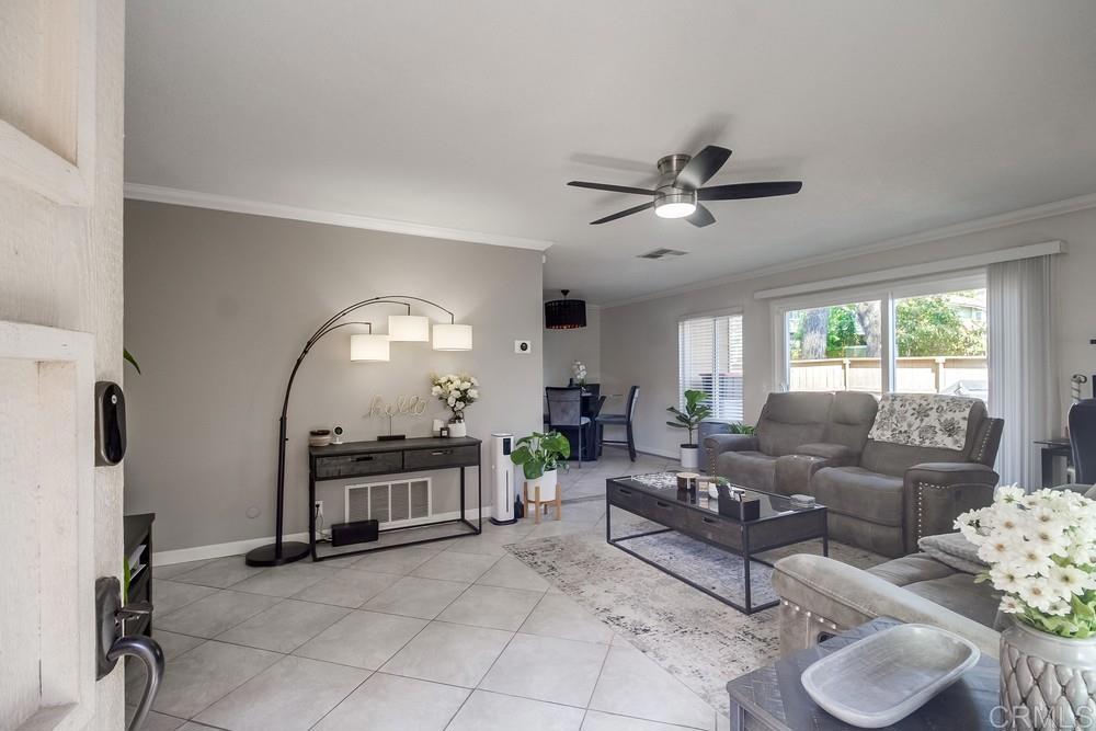 6809 Panamint Row 4