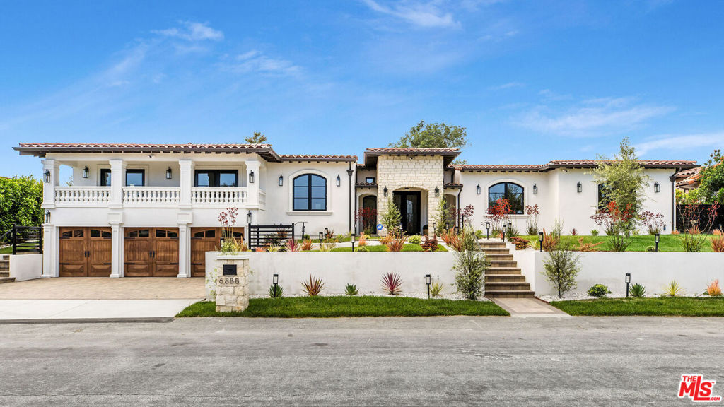 6888 Alta Vista Drive