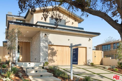 Photo of 930 Embury Street, Pacific Palisades, CA 90272 (MLS # 26999839)