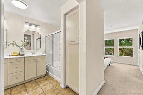 Tiny photo for 3531 Sandcastle Ln LN, San Diego, CA 92110 (MLS # 260025163SD)