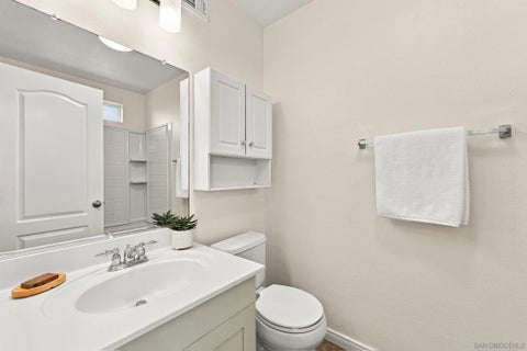 Tiny photo for 3531 Sandcastle Ln LN, San Diego, CA 92110 (MLS # 260025163SD)