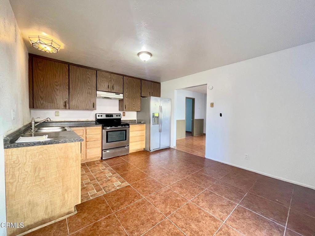 Anacapa View Townhomes - 0300 - Residential