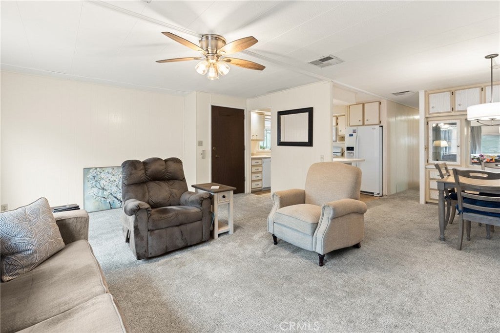 982 E Lassen Avenue 20