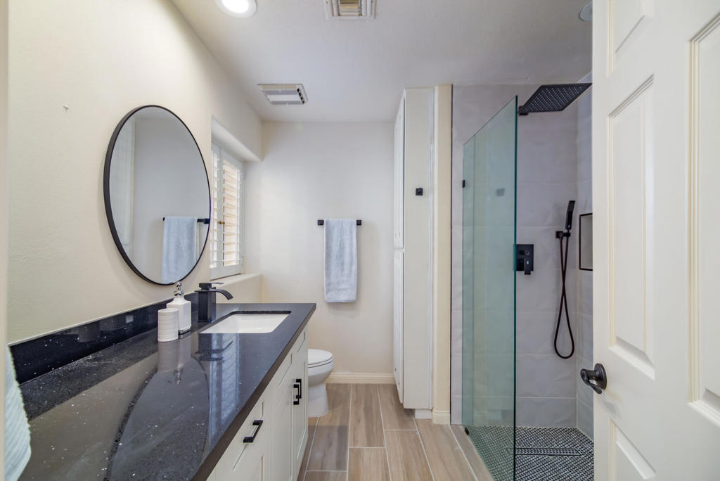 Avondale Country Clu - Residential