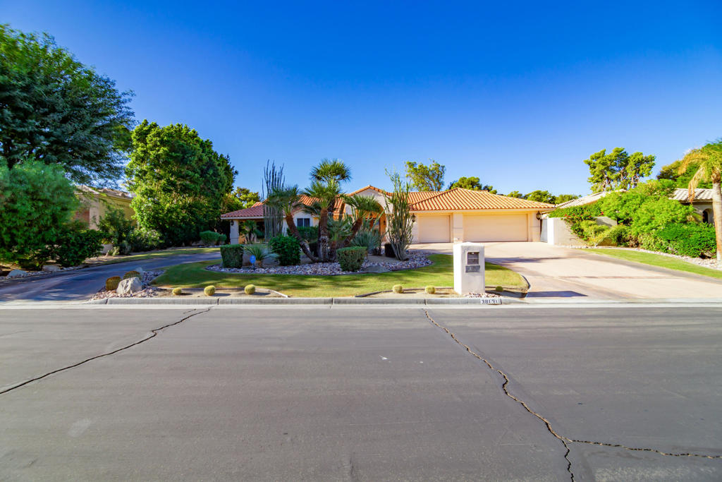 Avondale Country Clu - Residential