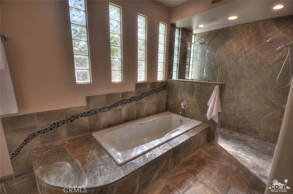 Indian Wells C.C. - Residential