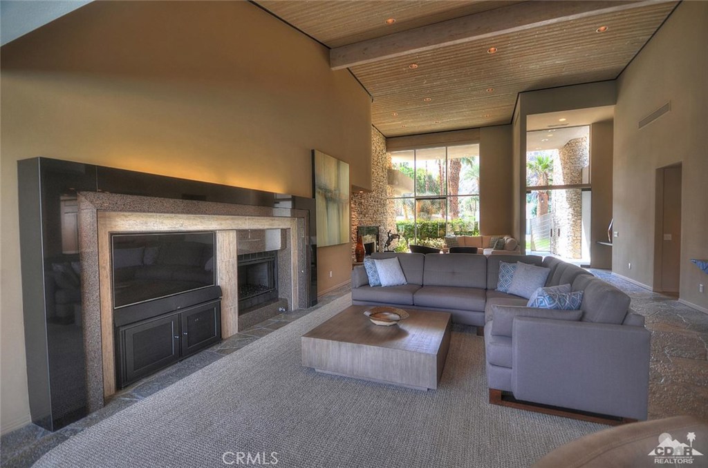 Indian Wells C.C. - Residential
